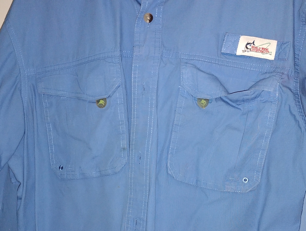 Fishing Shirt From Bass Pro Mens Size Medium